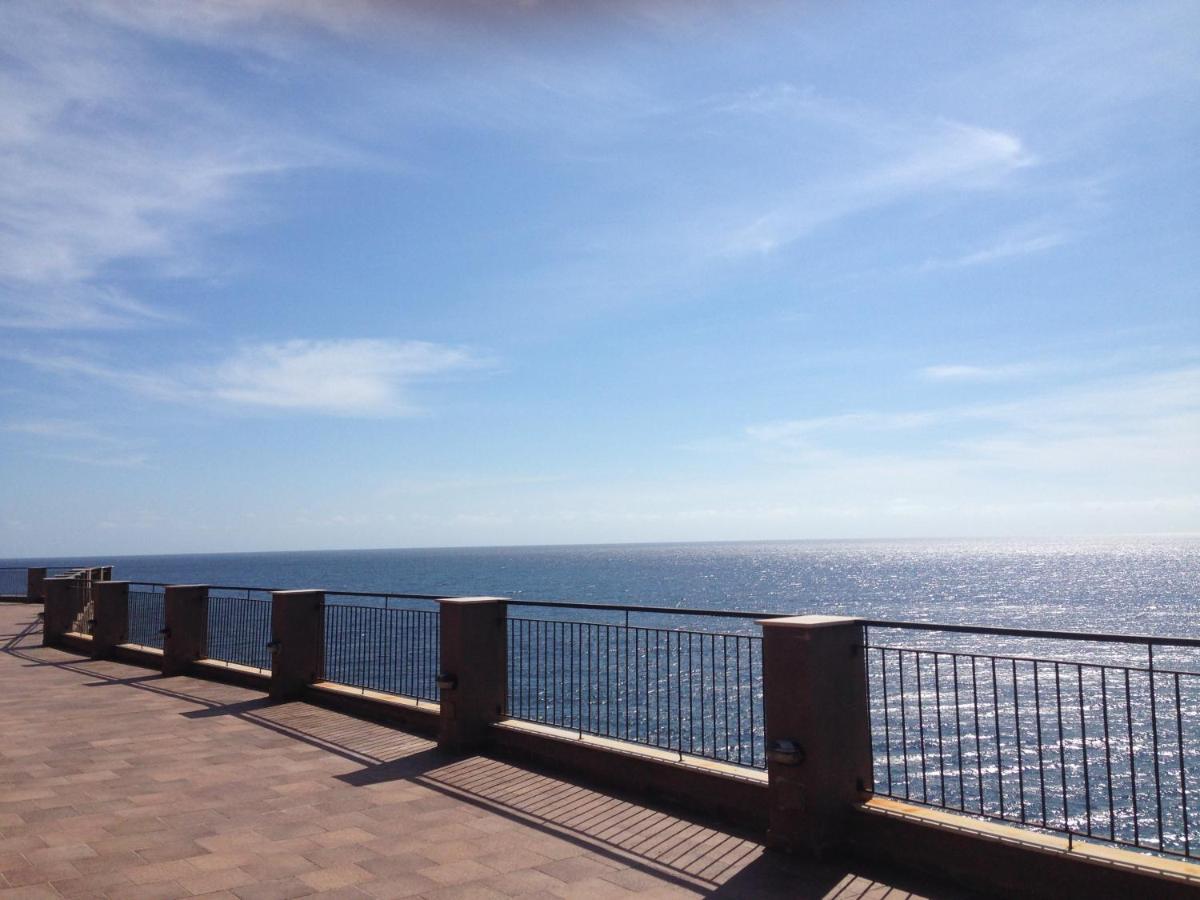 Apartment On The Sea กาญารี ภายนอก รูปภาพ